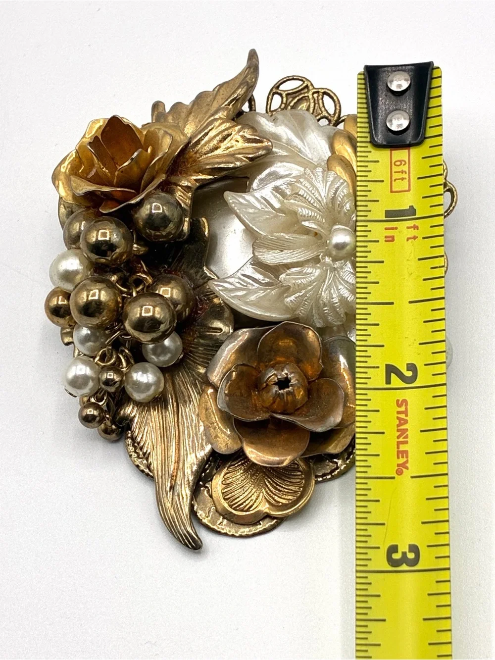 Vintage Unique Gold Tone Floral Brooch Faux Pearl Cluster Statement Pin